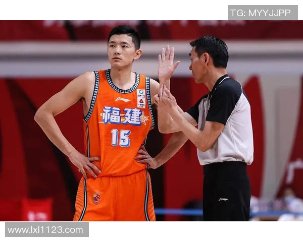 上海篮球队在奥运会积分榜上以64分稳居第一名展现强劲实力 上海篮球队在奥运会积分榜上以64分稳居第一名展现强劲实力