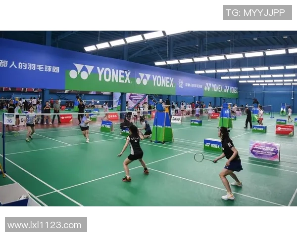 武汉羽毛球队在邀请赛中的强势表现与未来发展潜力分析 武汉羽毛球队在邀请赛中的强势表现与未来发展潜力分析